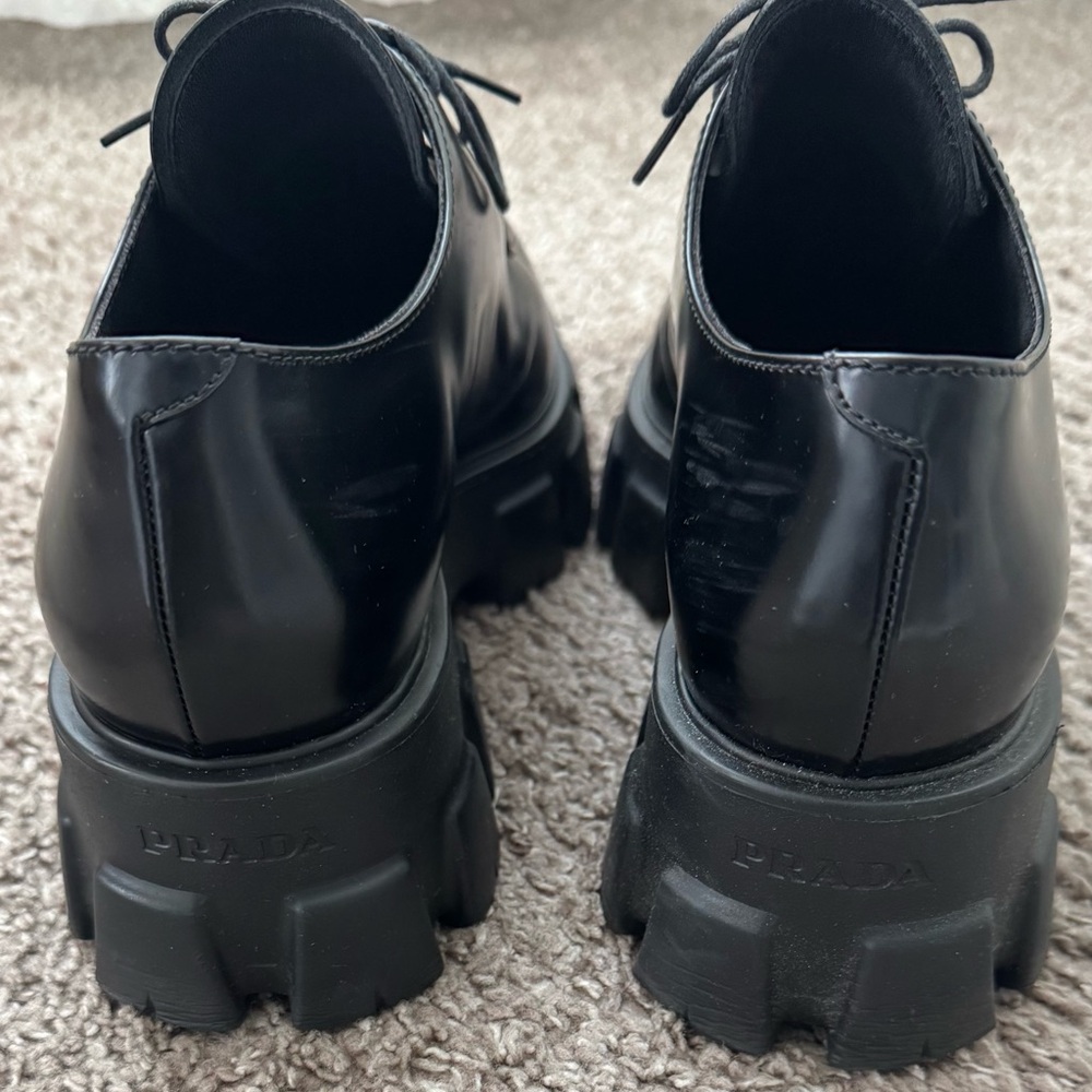 Prada Black Leather Oxfords with Polished Finish - Picture 3 of 13